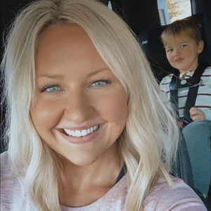 Meet your Posher, Adele